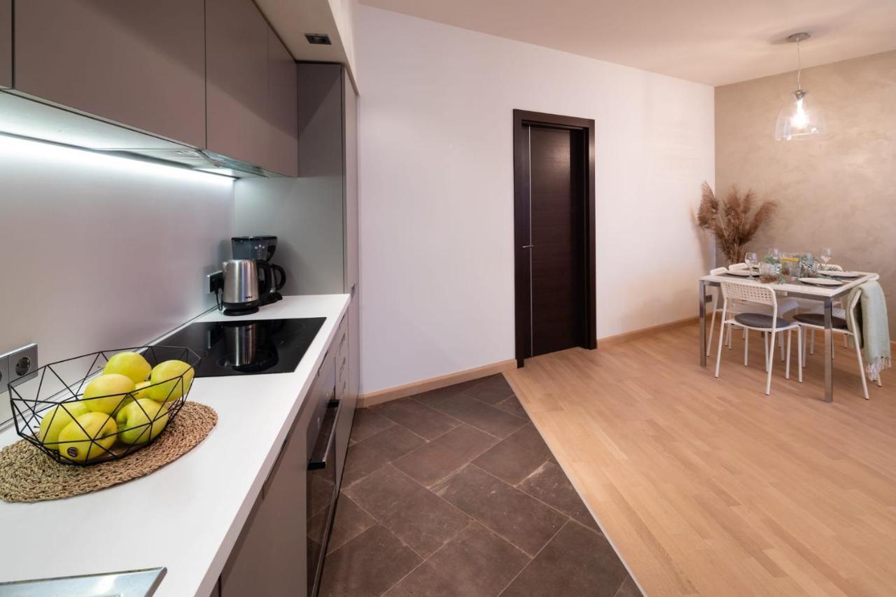 Old Riga Two Bedroom Apartment With 2 Bathrooms Exteriér fotografie